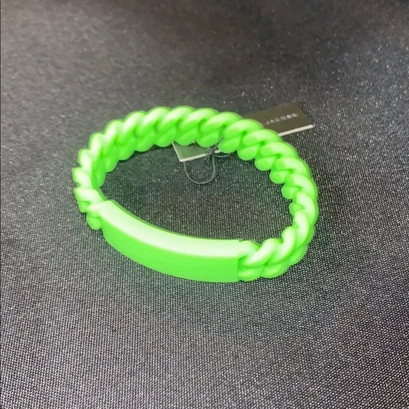 Green Silicone Bracelet - Picture 1 of 1